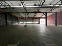 E9 Premium (D27), Factory #624650171
